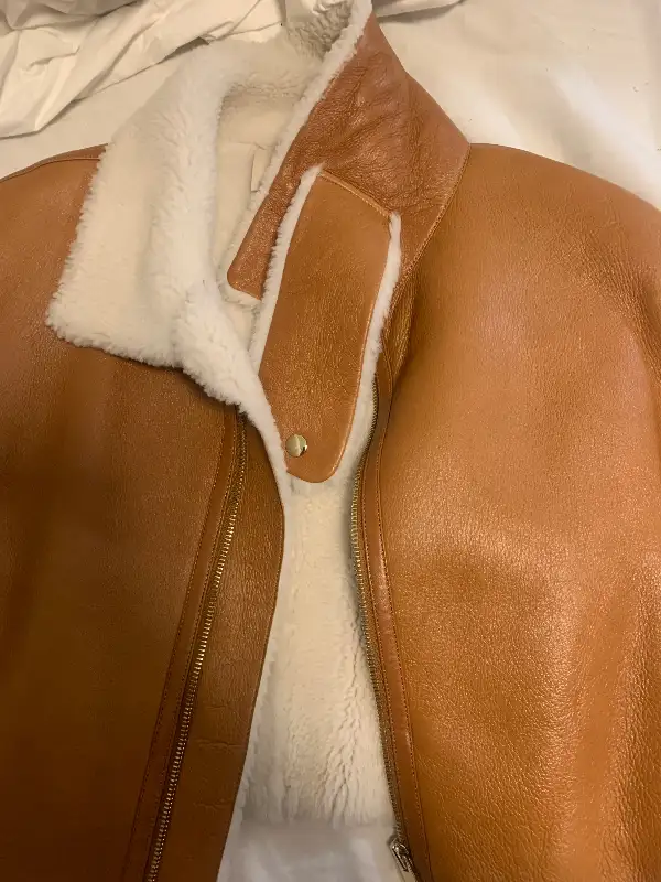 New Massimo Dutti Ladies Womens Sheepskin Leather Jacket XS-S in Women's - Tops & Outerwear in City of Toronto - Image 4