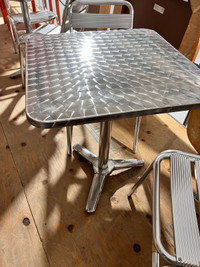 Aluminum patio chairs and table