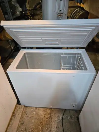 Chest freezer 7.2 cu. Ft., View more