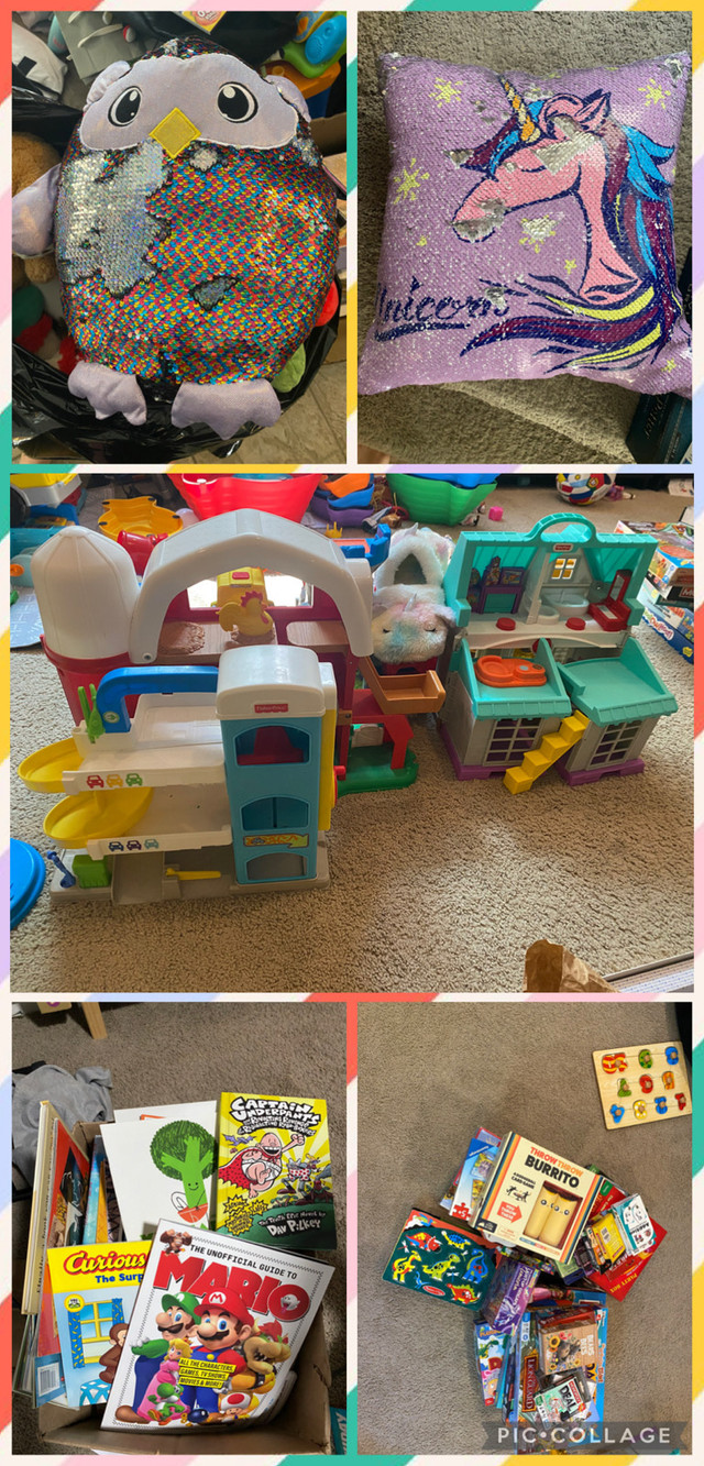 Garage sale on Mistywood Street in Garage Sales in Kitchener / Waterloo