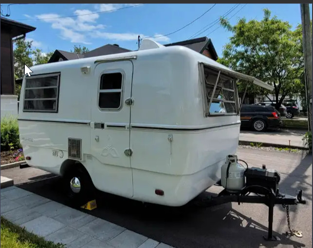 Roulotte Trillium 4500 1978 en fibre de verre (15 pieds) Caravanes classiques Longueuil/Rive