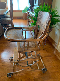 Chaise haute et berçante pour enfant