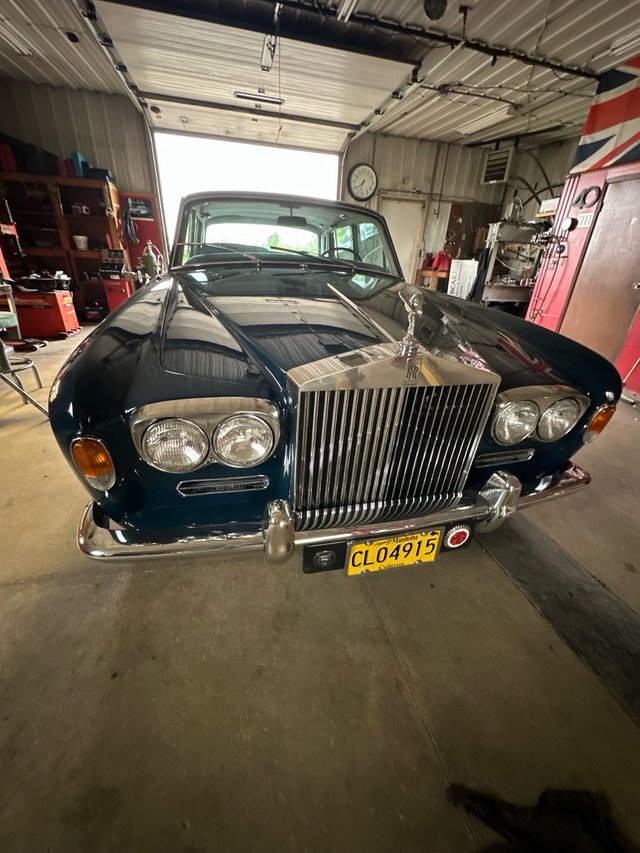 Rolls Royce Silver Shadow in Classic Cars in Winnipeg