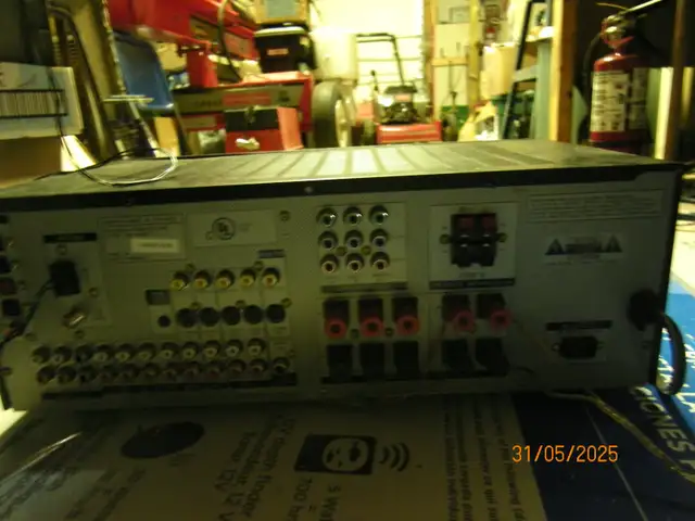 Sony Surround Sound System in Stereo Systems & Home Theatre in City of Toronto - Image 7