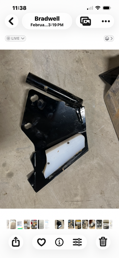 7 right and 7 left scrapers for precision disc seed drills, bought for CaseIH 500 but fits most Case...