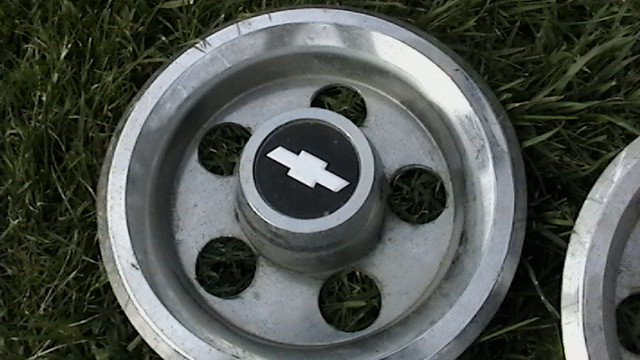 hub caps in Tires & Rims in Summerside - Image 2