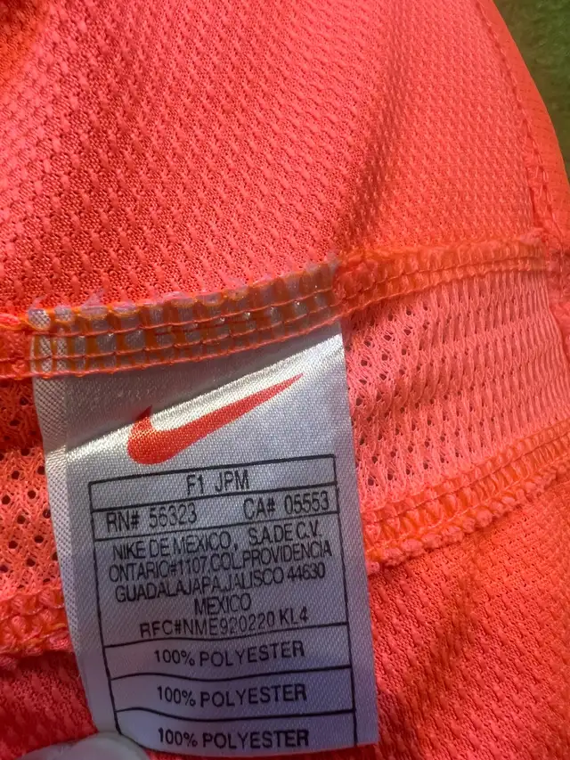 Nike FC Barcelona Thierry Henry Soccer Shirt Footbal in Soccer in City of Toronto - Image 5