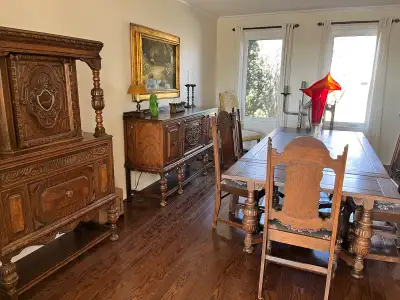 Solid oak dining room suite, View more