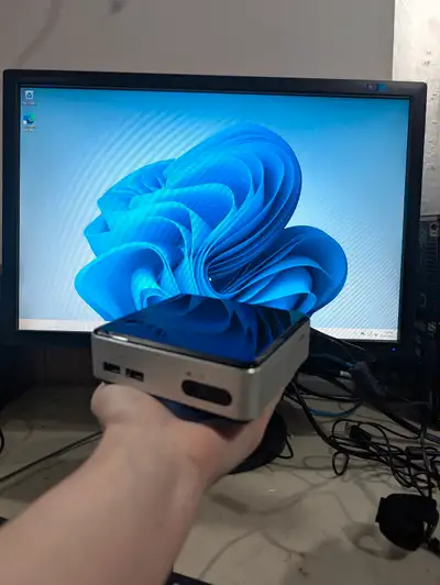 Intel NUC Win11Pro 4th Gen i5, View more
