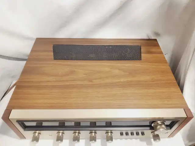 Vintage Pioneer Receiver Model SX-525 in Stereo Systems & Home Theatre in Mississauga / Peel Region - Image 5