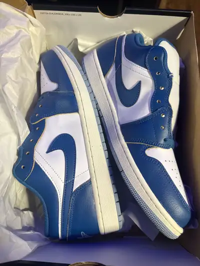 Air Jordan 1 Low SE, View more