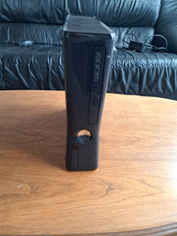 Xbox 360 Slim with Controller lightly used condition