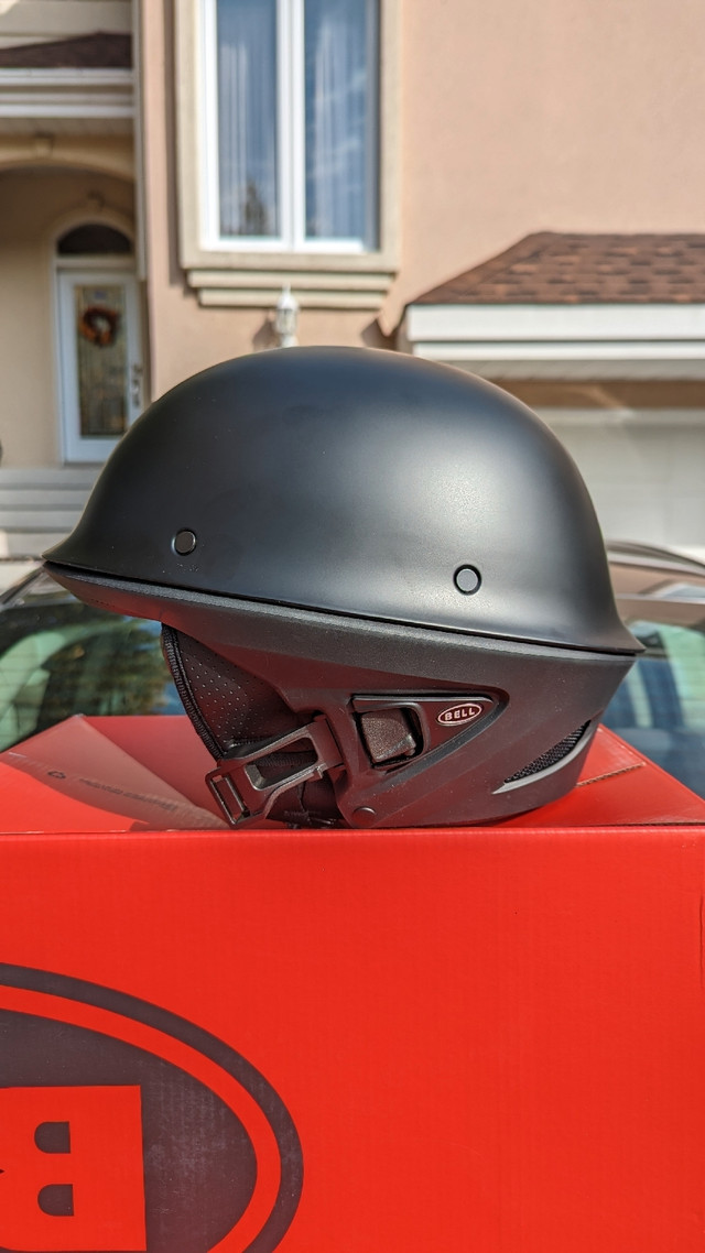 Rogue motorcycle Helmet dans Utilitaires et de promenade  à Ouest de l’Île - Image 3