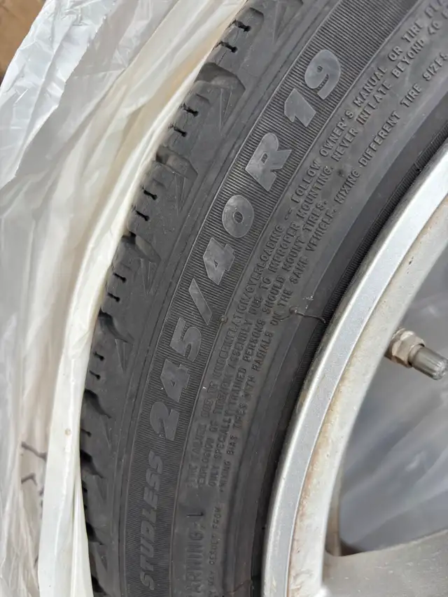 Snow tires with Rims.  For BMW 5 Series 2016 to 2023 G30 in Tires & Rims in City of Toronto - Image 5