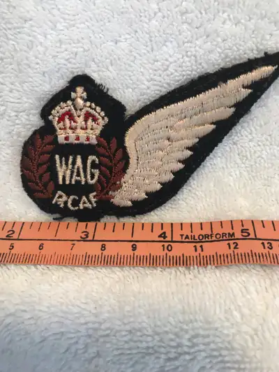 An Original Canadian RCAF WAG Cloth Insignia from the World War II, it’s for the Wireless Air Gunner...