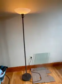 Floor lamp - brown - single on/off switch