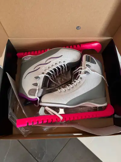 Women’s Ice Skates - Size 6, View more