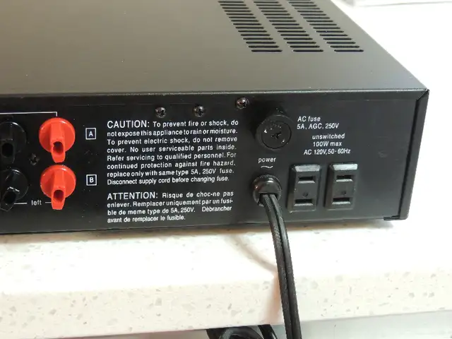 Adcom GFA-535 Stereo Power Amplifier in Stereo Systems & Home Theatre in Mississauga / Peel Region - Image 8