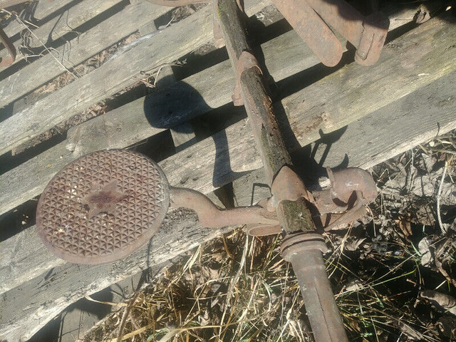 Front Buggy axle With Steps in Arts & Collectibles in Prince Albert