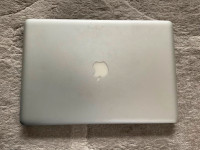 Apple Mac Book Pro (Including Charger)