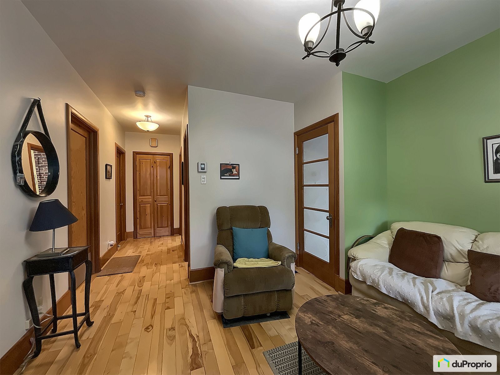 DUPLEX À VENDRE (St-Sacrement). Possibilité ajout de 3 logements — photo 3