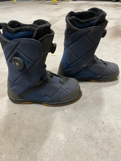 K2 Maysis Mens Snowboard Boots - Size 9 in Snowboard in Calgary