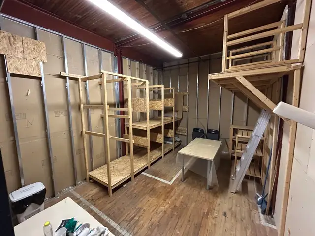 Artist Warehouse Available for Sublease