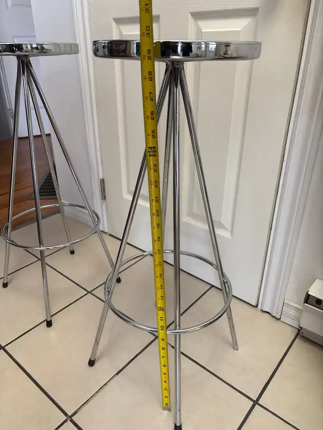 Bar / Kitchen Stools555654427192872961