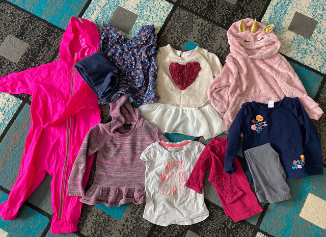 Girl clothes T2/T3 in Clothing - 2T in Strathcona County - Image 4
