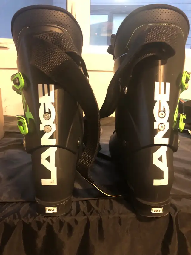 men’s ski boots in Ski in Kingston - Image 3