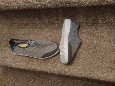 Brand New Sports Mesh Sneaker / Shoe. Womens Size 9, View more