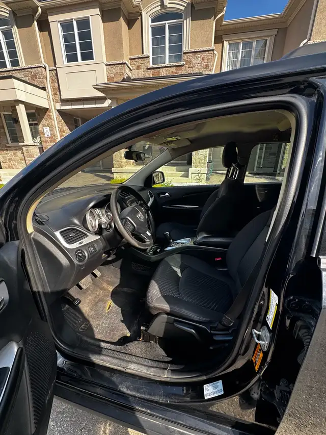 2015 Dodge Journey | 3rd Row Seating558834062826547203