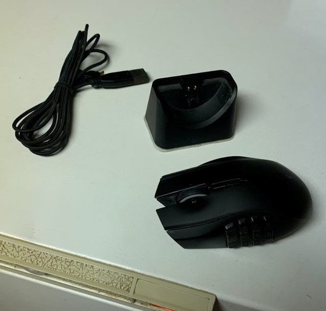 Razer Naga Epic Wireless Gaming Mouse in Mice, Keyboards & Webcams in Edmonton - Image 4