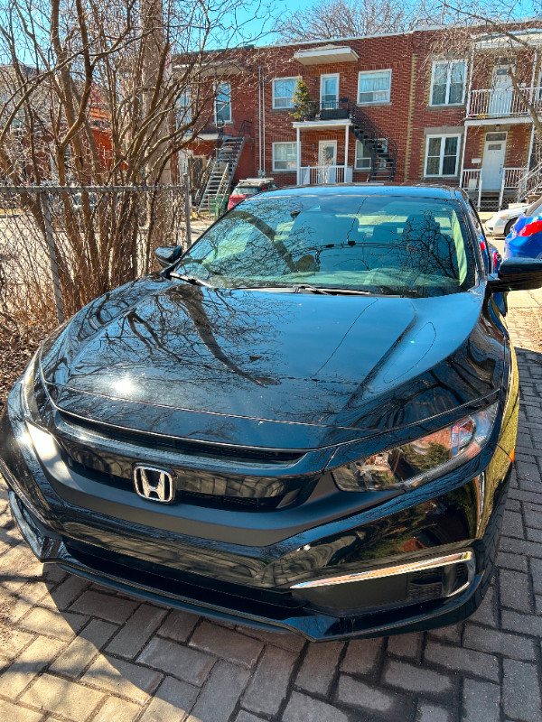 Honda Civic LX4P 2020 noir 53 000 km - 19 000$ dans Autos et camions  à Ville de Montréal - Image 2