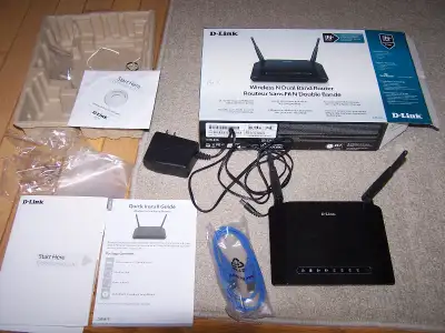 D-Link DIR-815 Wireless N Dual Band Router N+300, View more