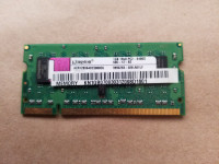 Kingston 1 GB PC2-6400 DDR2 Laptop SODIMM Memory