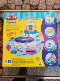 Play-Doh Sweet Shoppe  Cake Mountain play set,RARE recalled extr