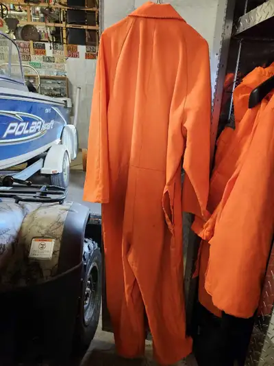 Hunting suit, View more