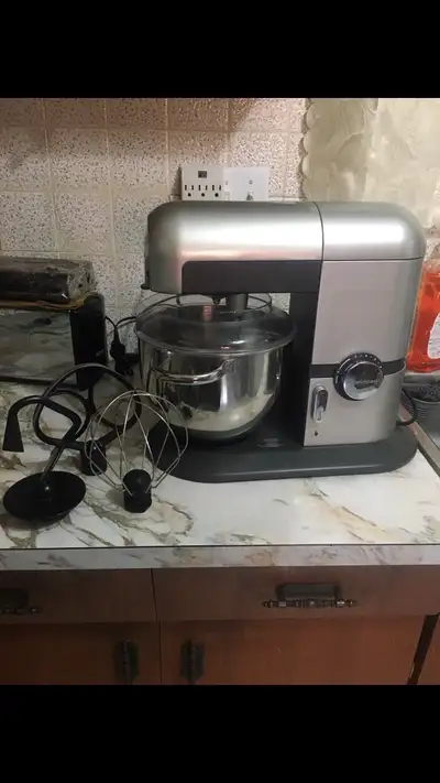 Stand mixer like new , View more