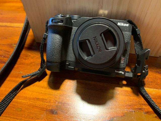 Caméra numérique sans miroir Nikon Z30 + Nikkor 16-50mm ƒ/3.5-6. dans Appareils photo et caméras  à Longueuil/Rive Sud