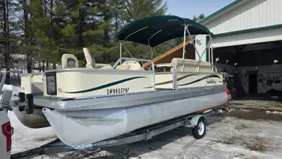 2006 Sweetwater pontoon boat 21 ft ×8 model 218GF large toons in great shape , brand new interior Gr...