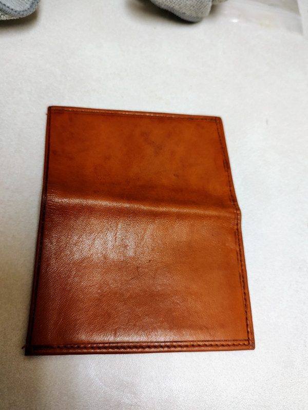 UNISEX ITALIAN FINE LEATHER BIFOLD BUSINESS/CREDIT CARD CASE NEW in Other in City of Toronto - Image 3