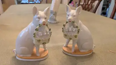 Porcelain pigs, View more