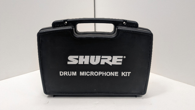 Coffre Shure Pour Kit Microphone (SM57 - BETA 52 - A56D) dans Matériel audio professionnel  à Longueuil/Rive Sud