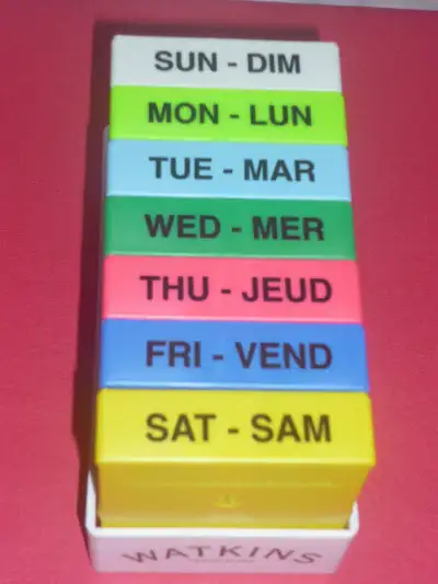 Pill Box .. Days of Week .. Never Used:Clean:SmokeFree:NEW, View more