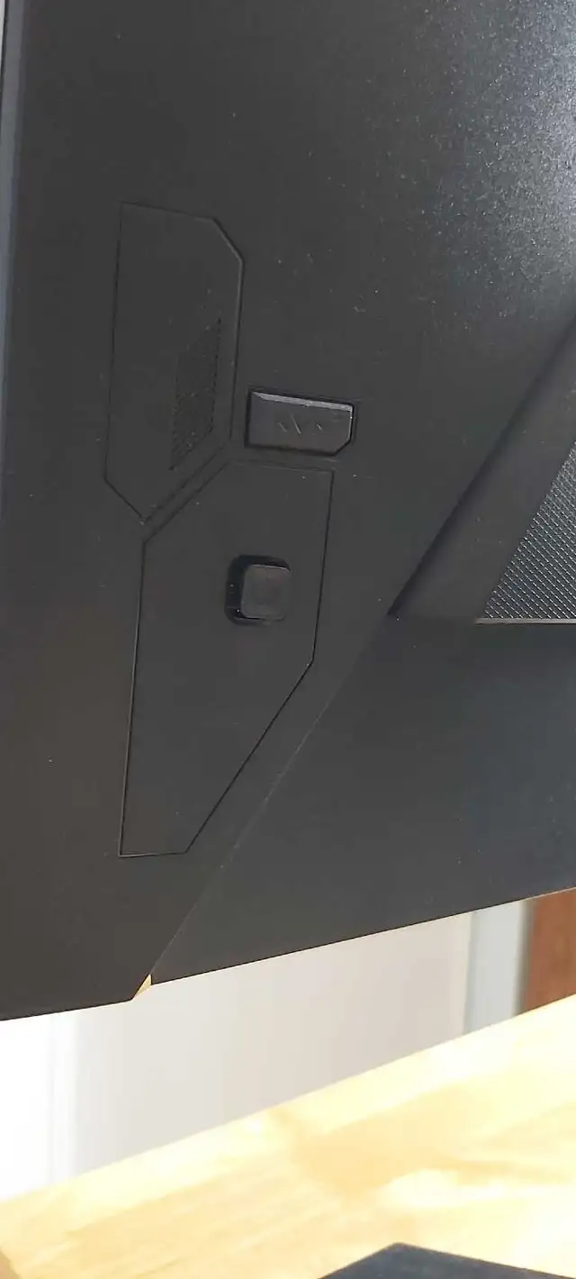 Gigabyte M27Q desktop monitor  in Desktop Computers in Mississauga / Peel Region - Image 6