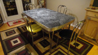 Retro Style Kitchen Table and Chairs