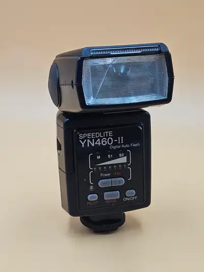 Yongnuo Speedlite YN460-II Flash / Flash Light for DSLR Camera ●$30.00 or best offer ●good working c...
