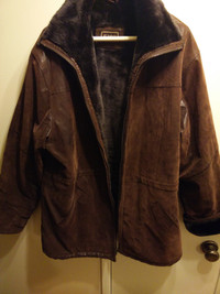 Ladies Leather Jacket Size L / XL. Never Worn