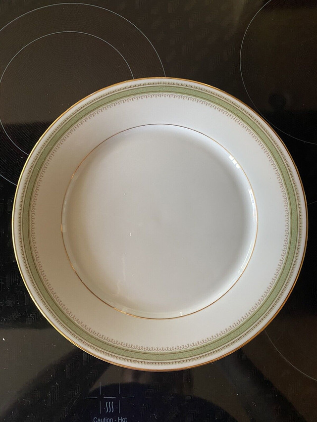Noritake fine China - contemporary - Tisdale pattern 2893 in Arts & Collectibles in Kitchener / Waterloo